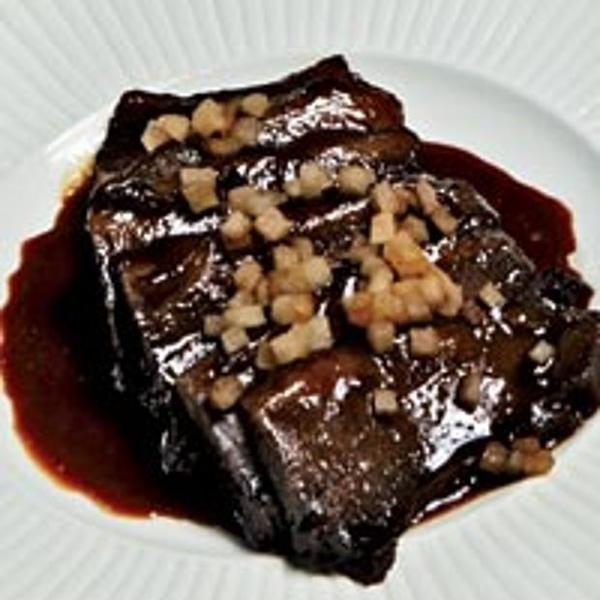 Red-Wine-Braised Beef Brisket