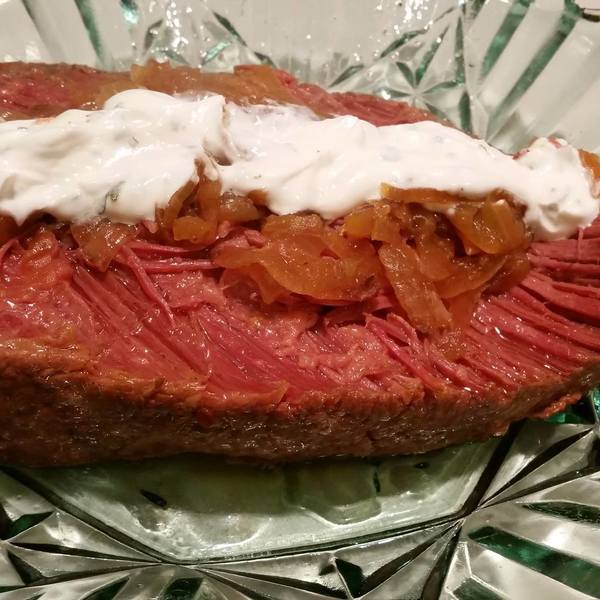 Slow Cooker Corned Beef With Creamy Horseradish Sauce