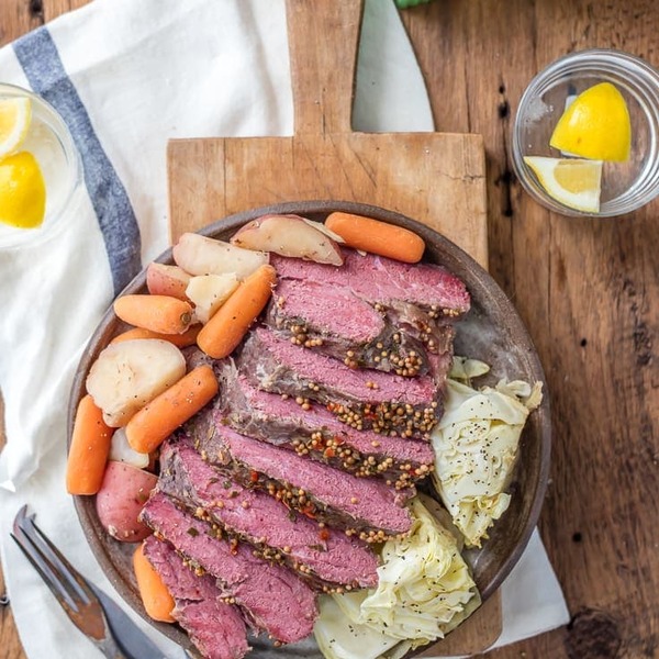 Crock Pot Corned Beef and Cabbage Recipe